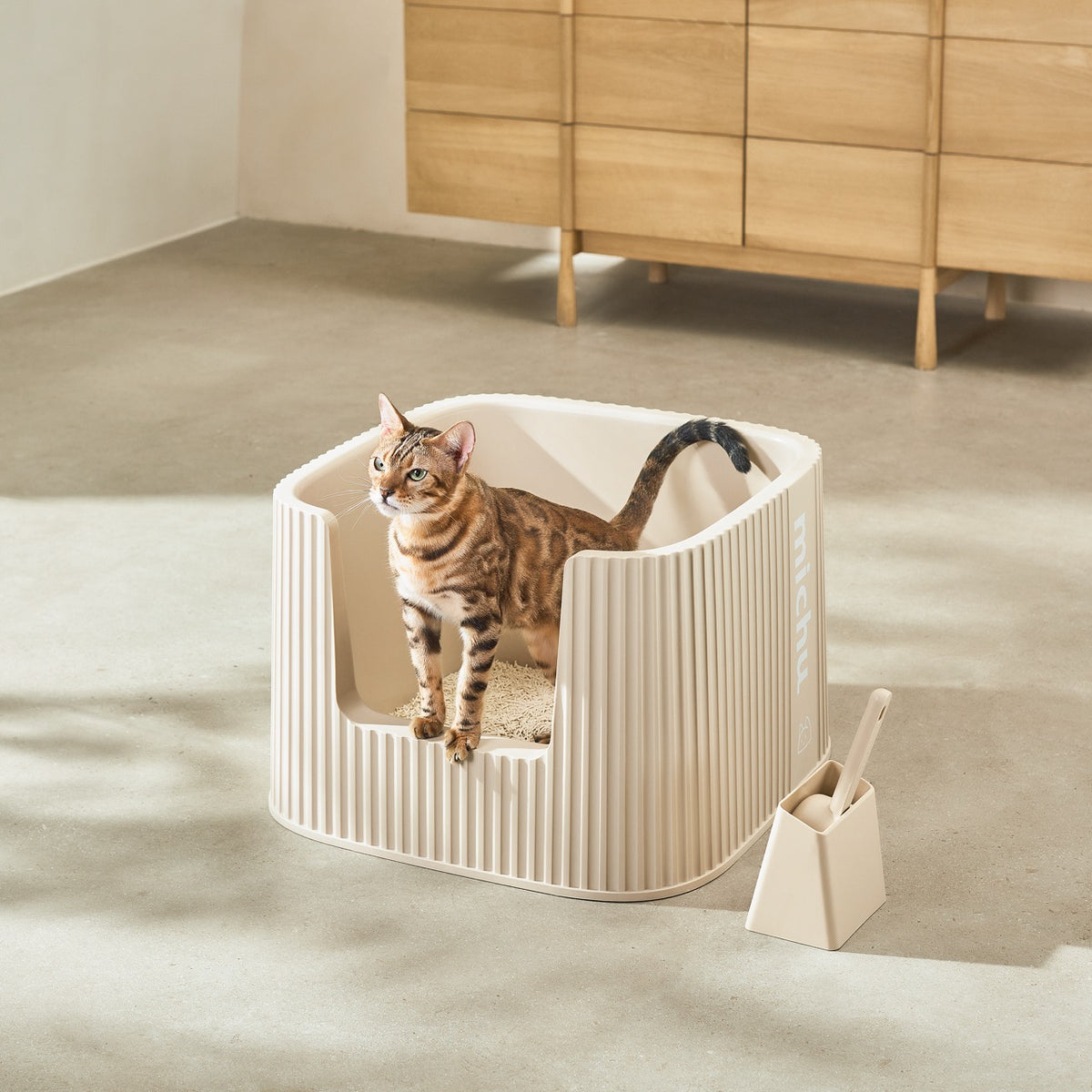 Michu XXL BoBa Deluxe Cat Litter Box Spacious Design